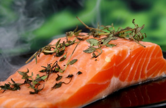 Steakový seriál : Aké benefity skrýva steak z lososa a ako si ho jednoducho a rýchlo pripraviť doma?